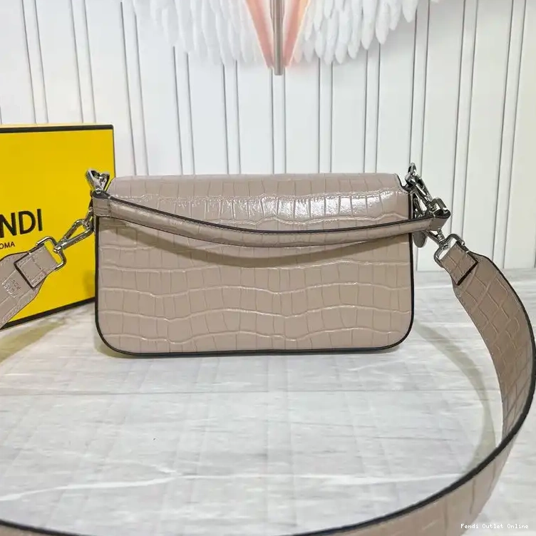 Affordable Baguette Crocodile Fendi Leather Bag Tiffany In Khaki Medium 0512